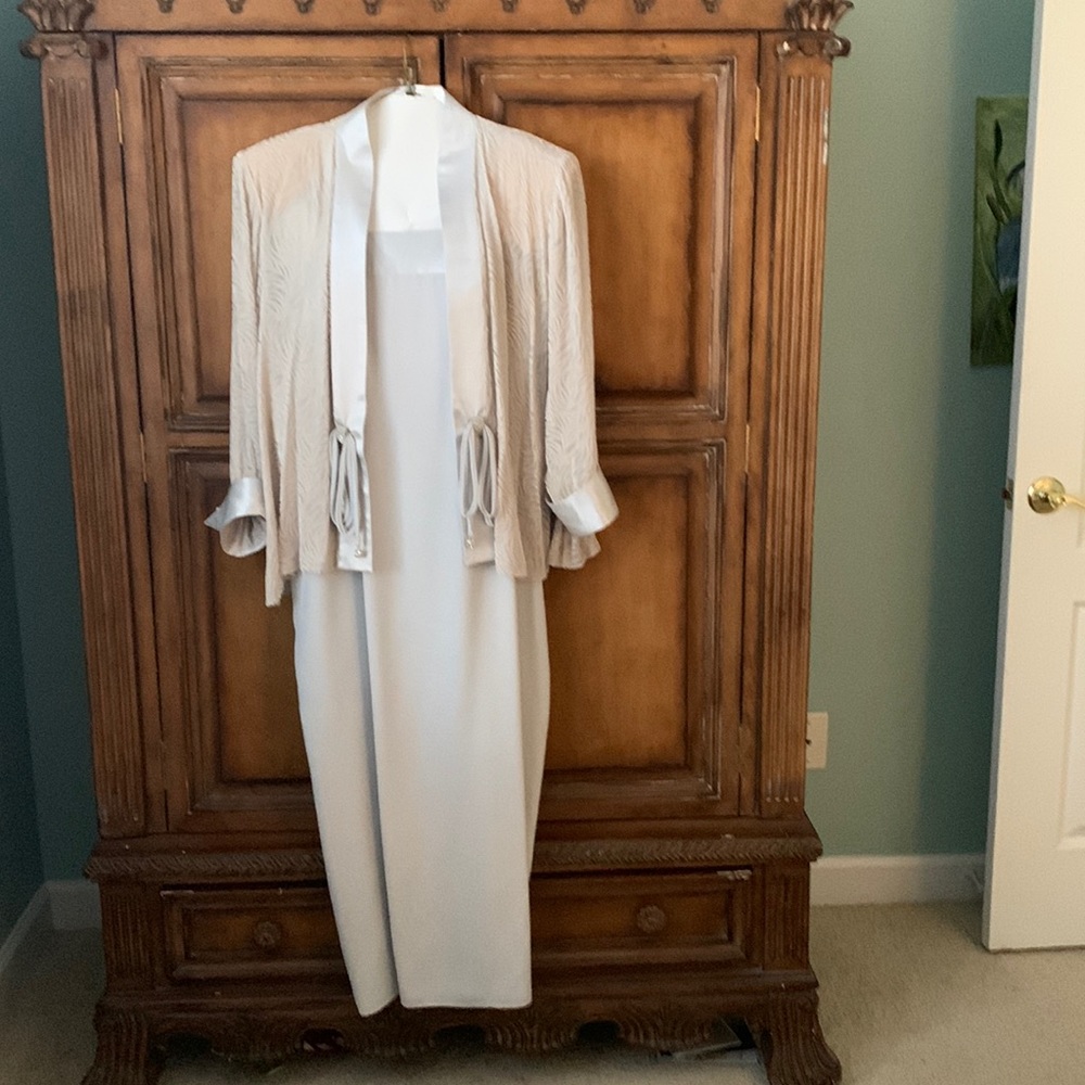 Vintage 2-Piece Formal Gown. Ice Silver in color. Maxi strap dress with jacket.